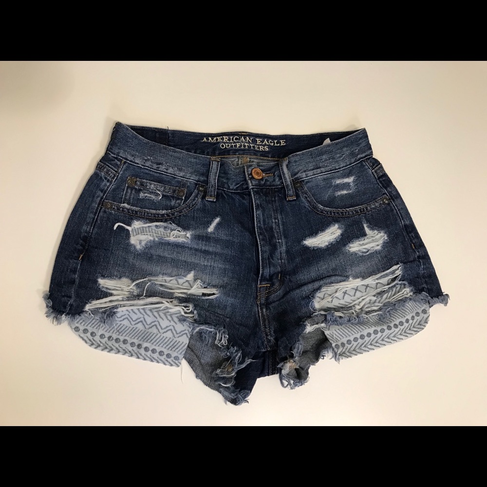 🦅 American Eagle Outfitters Shorts